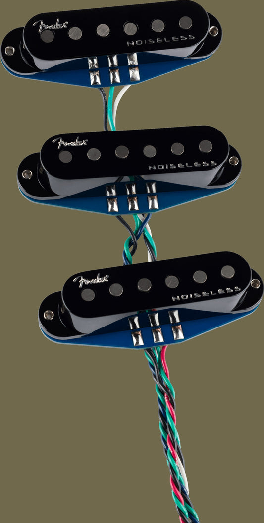 Limited Edition Ultra NoiselessTM Vintage Stratocaster® Pickup Set, Black