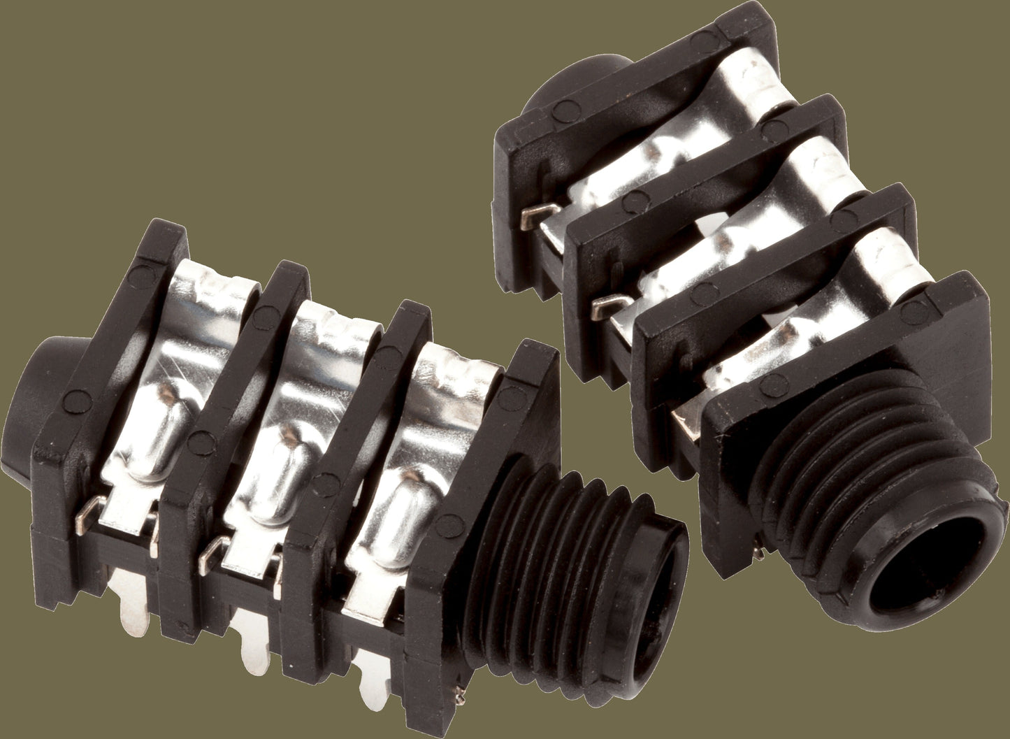 6-Pin Stereo Amplifier Jack (2)