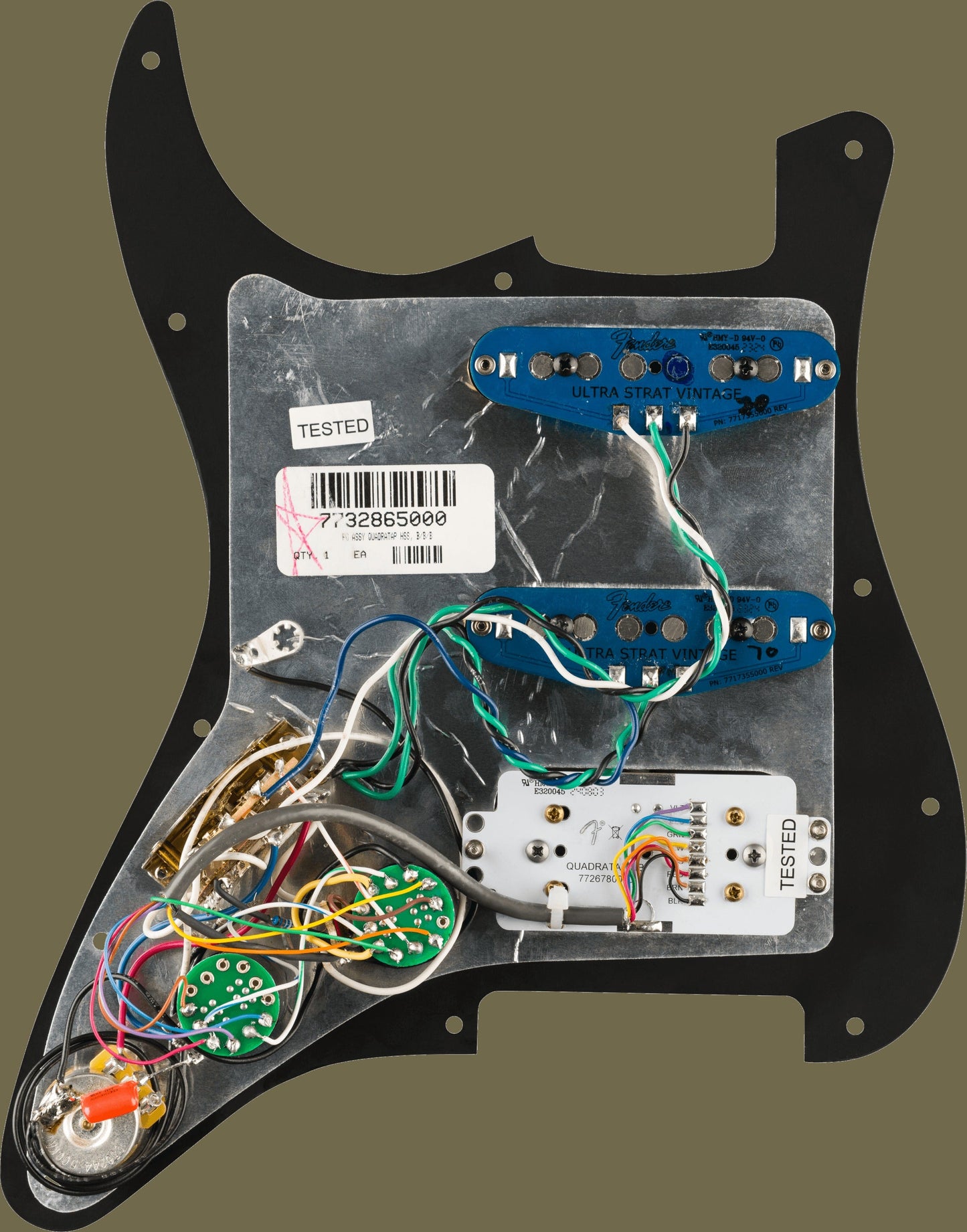 Pre-Wired Strat® Pickguard, Quadra TapTM/Ultra NoiselessTM HSS